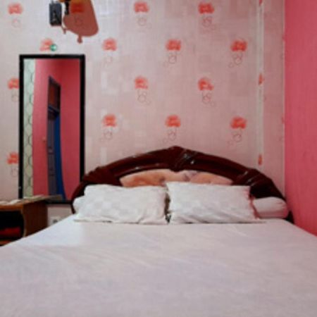 Hotel Rosichan Bau Bau Baubau Bagian luar foto